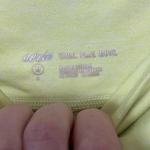 Aerie chill play move high rise pocket leggings EUC in neon yellow - Picture 5 of 6